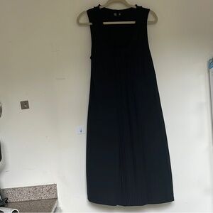 Elegant Black Sleeveless Dress